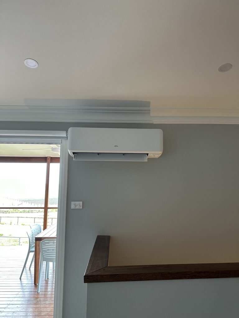 Air conditioner installation Metford NSW