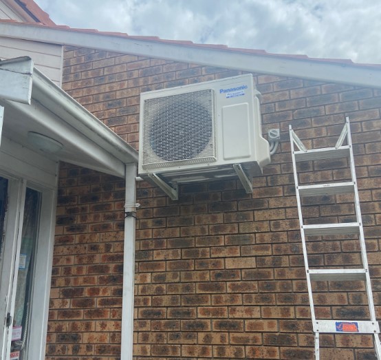 Air conditioner installation Jewells NSW